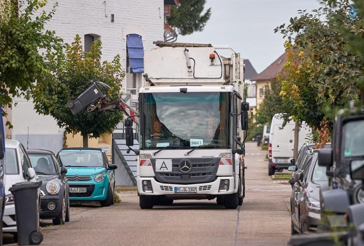 Müllauto Müllauto auf der Straße