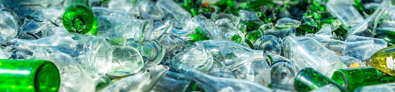 Zerbrochene Glasflaschen